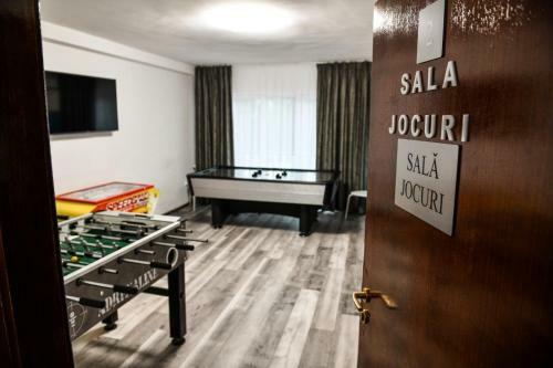 Hostal Pensiunea Bradet