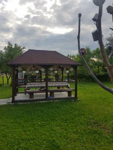 Hostal Popasul Din Cornesti
