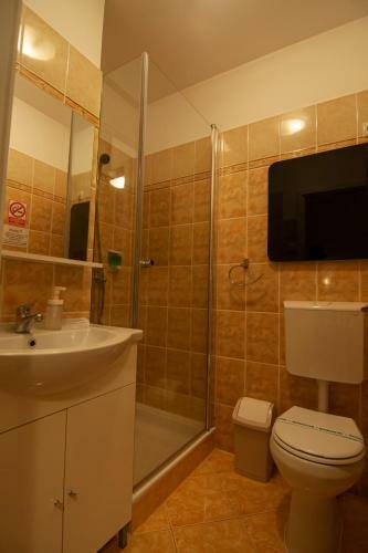 Hostal Casa Din Parc
