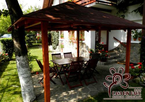 Hostal Casa Din Parc