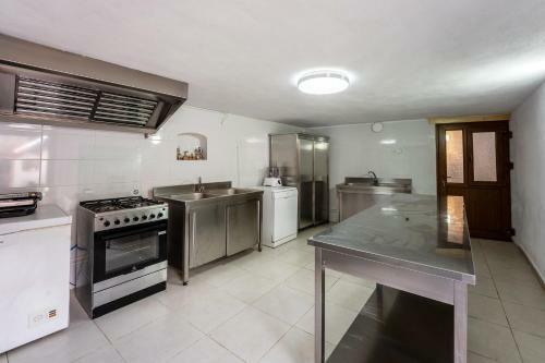Hostal Casa Brutarului Crit