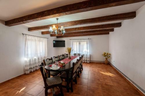Hostal Casa Brutarului Crit