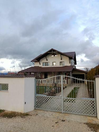 Apartament Crina