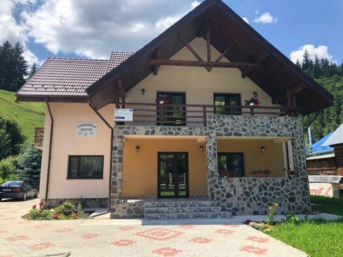 Hostal Pensiunea Bucur