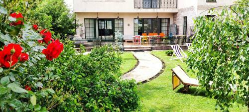 Villa Ravi Residence