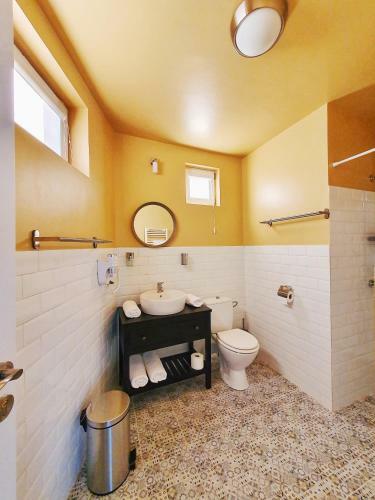 Hostal Tourist B&c