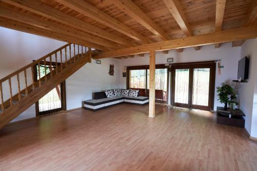 Lodge Green Property