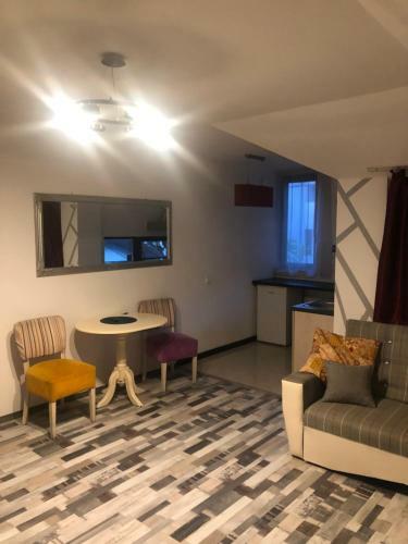 Royyal Central Apartament Free Wifi And Parking