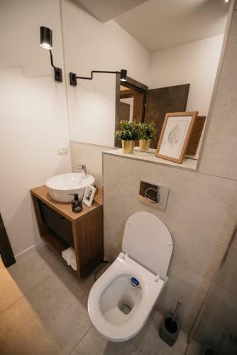 Nuez Apartments
