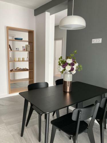 Papillon Apartment #6