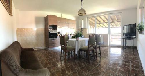 Hostal Casa B&d Residence