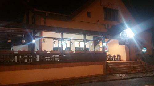 Motel Restaurant Lowe