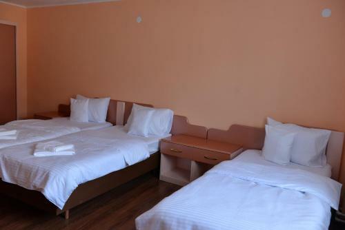 Hostal Casa Leucian