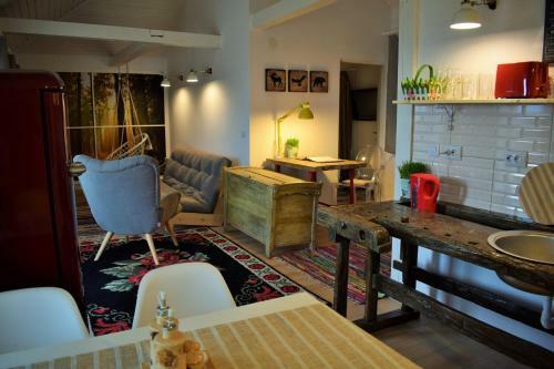Hostal Hanu Lu Mos Opinca
