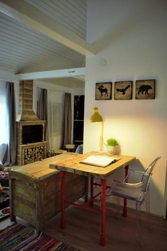 Hostal Hanu Lu Mos Opinca