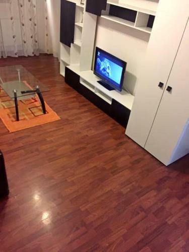 Beatryce Apartment