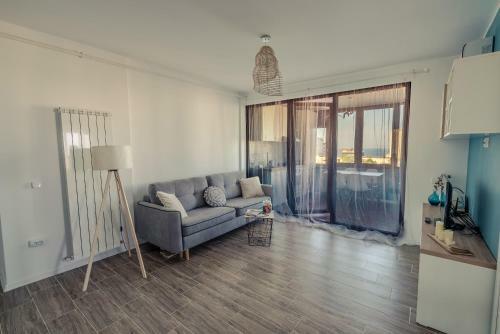 Luna Apartment