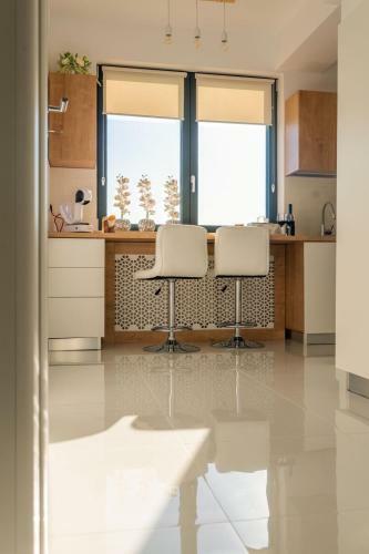 Sun & Tan Apartment