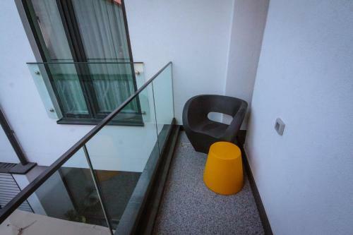No 6 Apartments