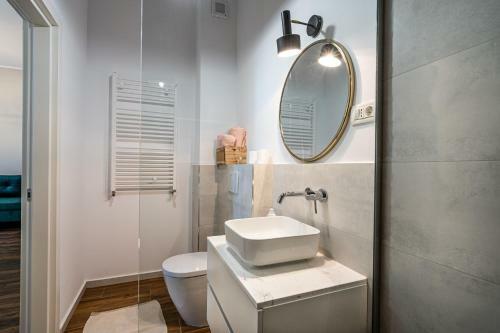 Lunaz Apartment
