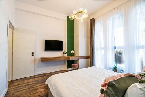 Lunaz Apartment