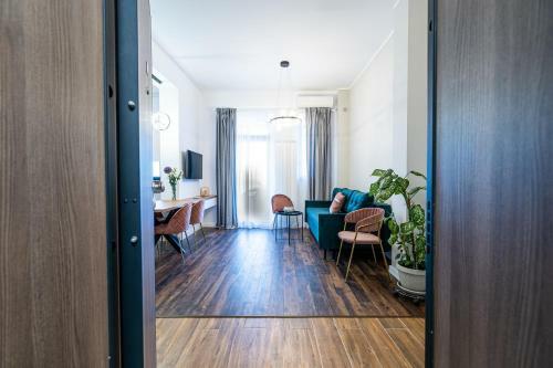 Lunaz Apartment