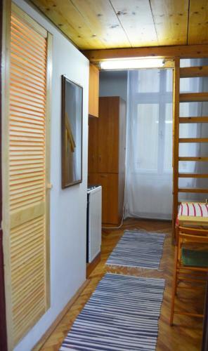 Central Cozy Apartment