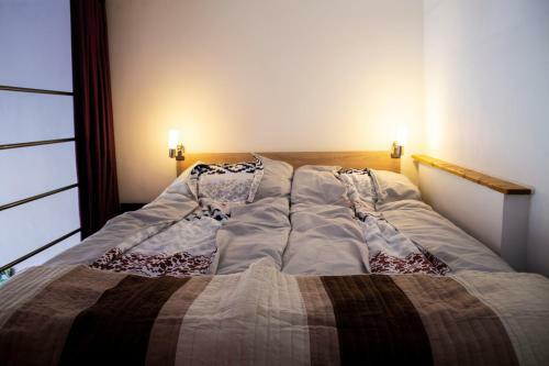 Gruia Apartment