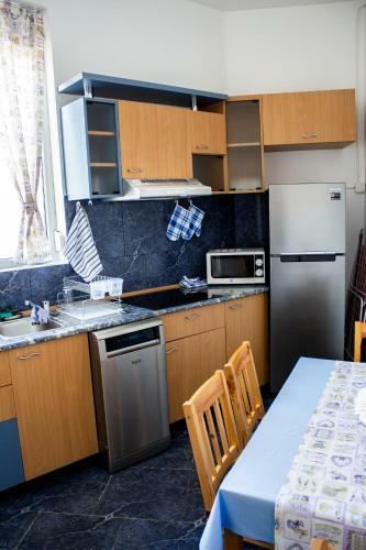 Gruia Apartment