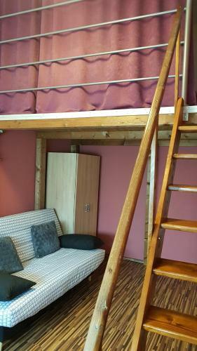 Gruia Apartment