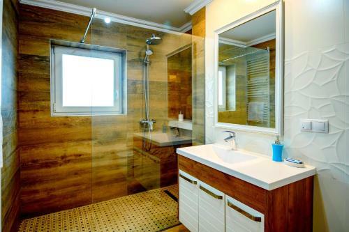 Luxury City Centre Apartment With Barbecue Grill