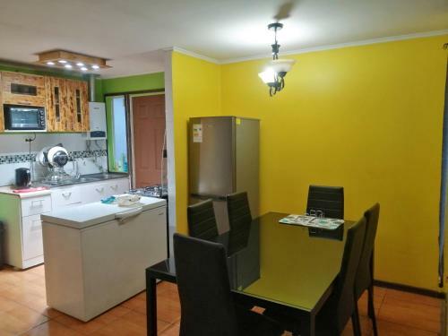 Agradable Casa En Puerto Montt En Barrio Tranquilo