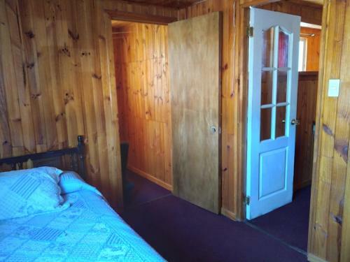 Albergue Hostal Gomero Y Shuttle Service