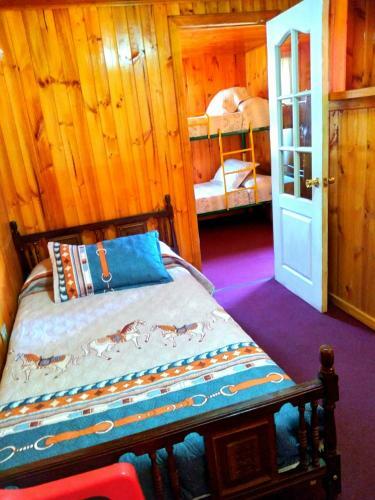 Albergue Hostal Gomero Y Shuttle Service