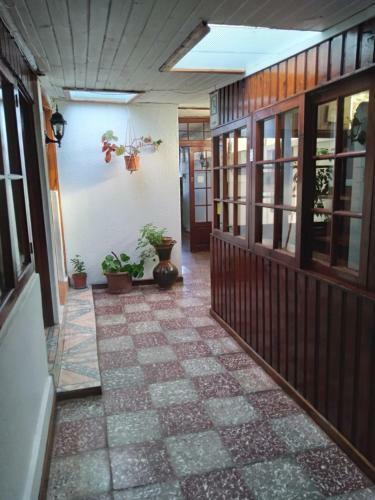 Albergue Hostal Gomero Y Shuttle Service