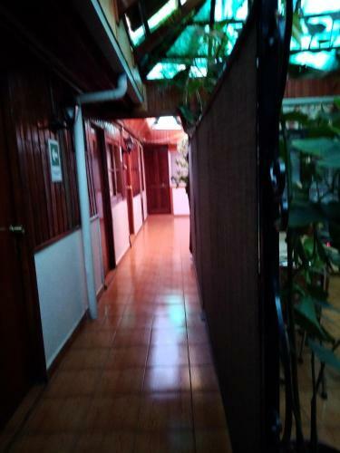 Albergue Hostal Gomero Y Shuttle Service