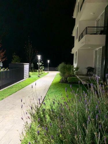 Apartamento Departamento Totalmente Amoblado Robles Del Volc�n