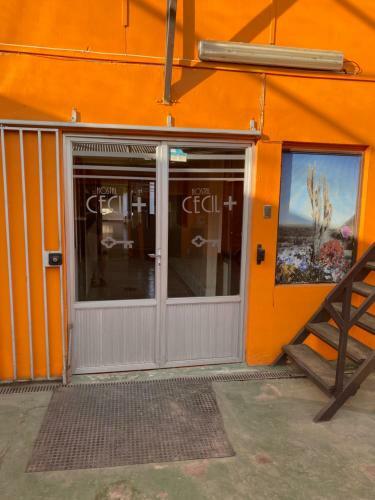 Hostal Cecil +