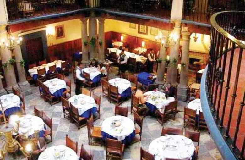 Hotel Colonial De Puebla (.)