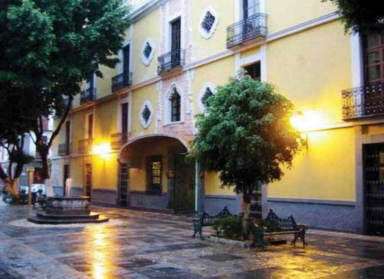 Hotel Colonial De Puebla (.)