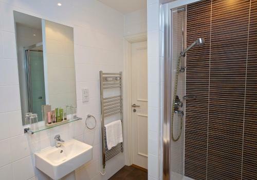 Bed & Breakfast Dartington Hall