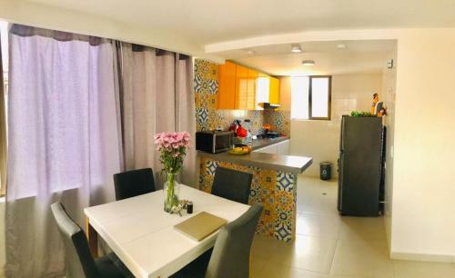 Apartamento Est�ndar - Con Balc�n