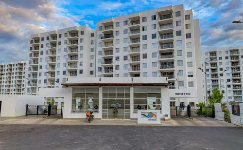 Apartamento Aqualina Girardot 8o Piso Con Wifi