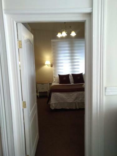 Hostal Belle Epoque