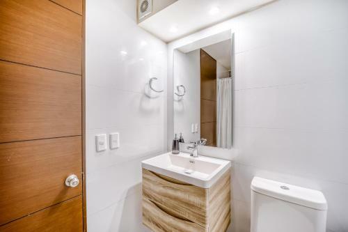 Apartamento Sunny Side 3br W/ View, Parking, Pool & Gym