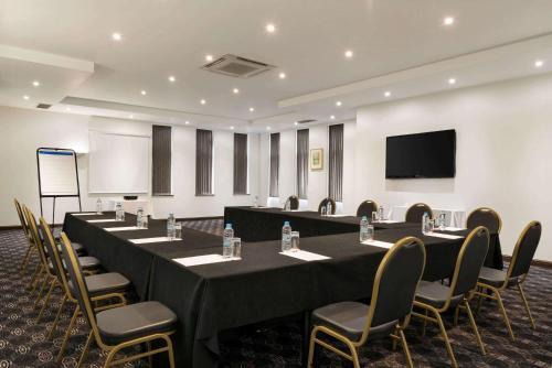 Ramada Hotel Warwick