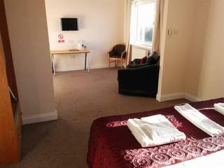 Bed & Breakfast The New Dundee Carlton Hotel