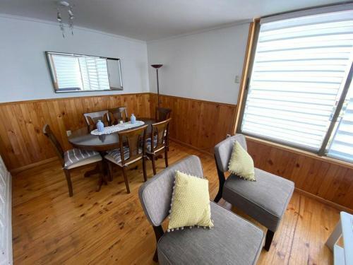 Agradable Casa En Vi�a Con Terraza Y Gran Quincho