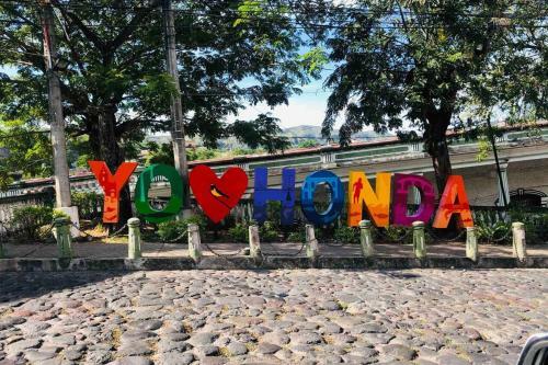 Hermosa Casa, Centro Hist�rico Honda,tolima.