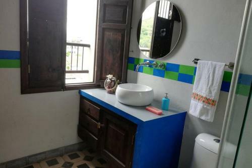 Hermosa Casa, Centro Hist�rico Honda,tolima.